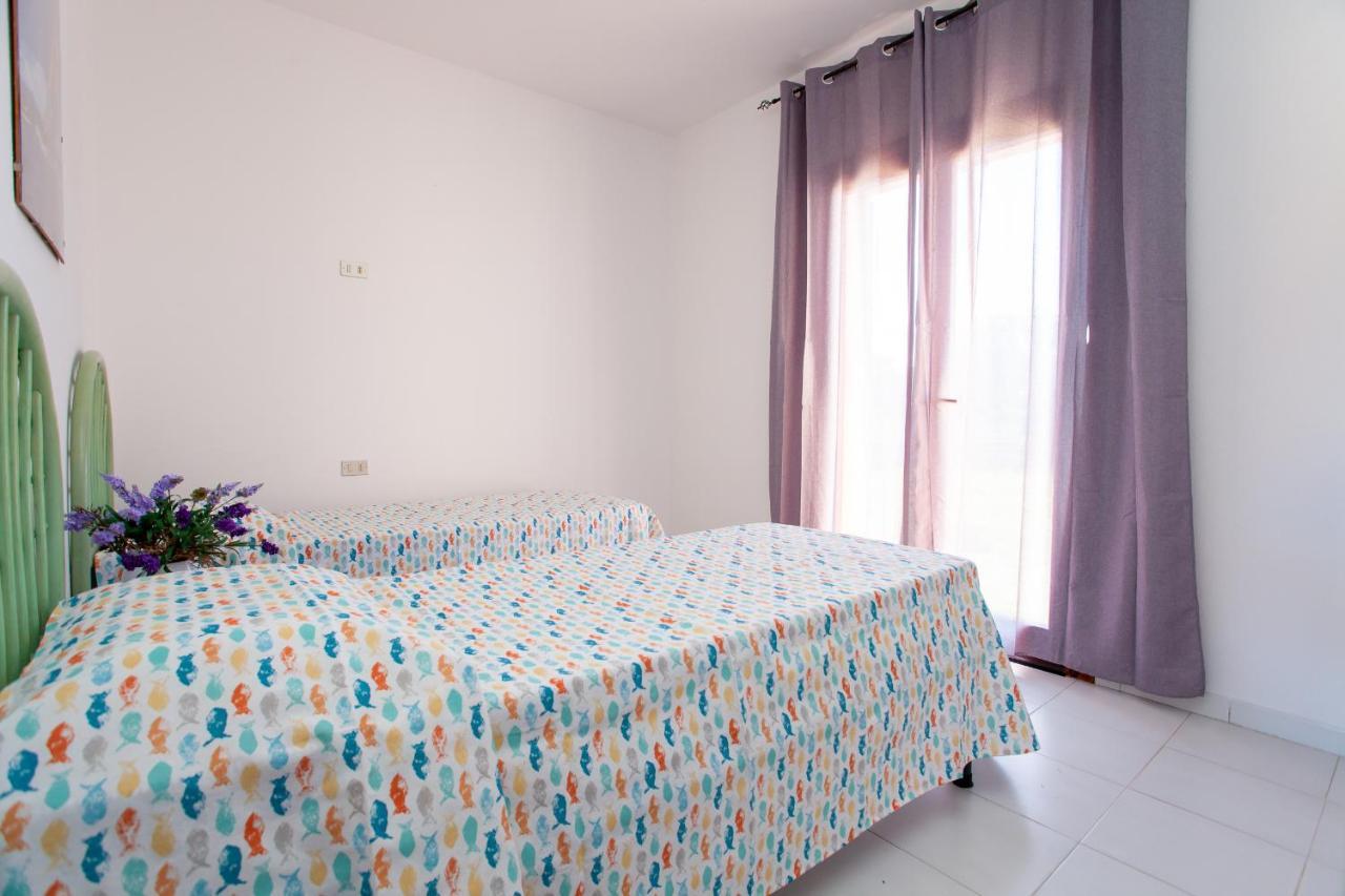 Residence Cinta 5 San Teodoro  Exterior foto